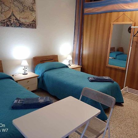Bed and Breakfast Beb Infamiglia Cascinette Exterior foto