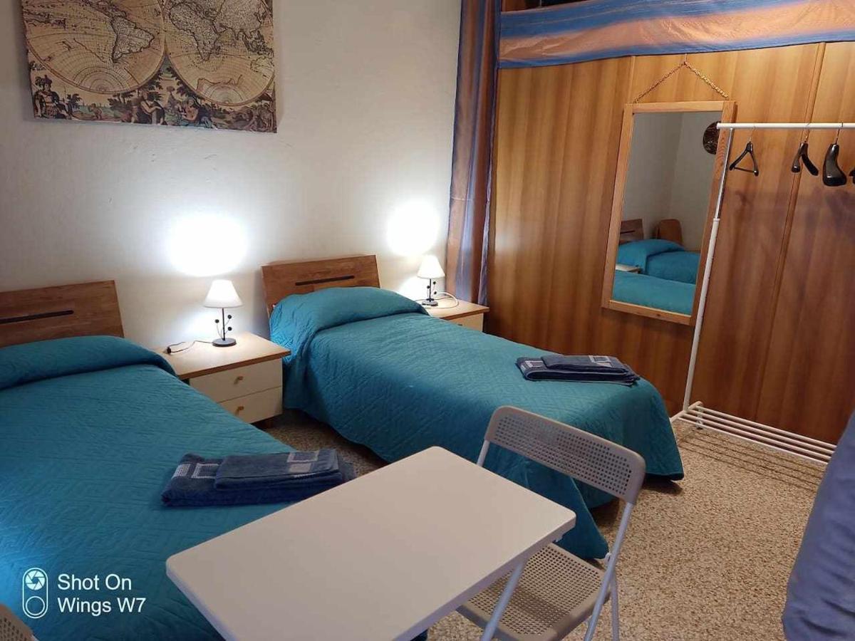 Bed and Breakfast Beb Infamiglia Cascinette Exterior foto